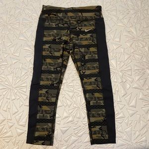 Nike Camo leggings